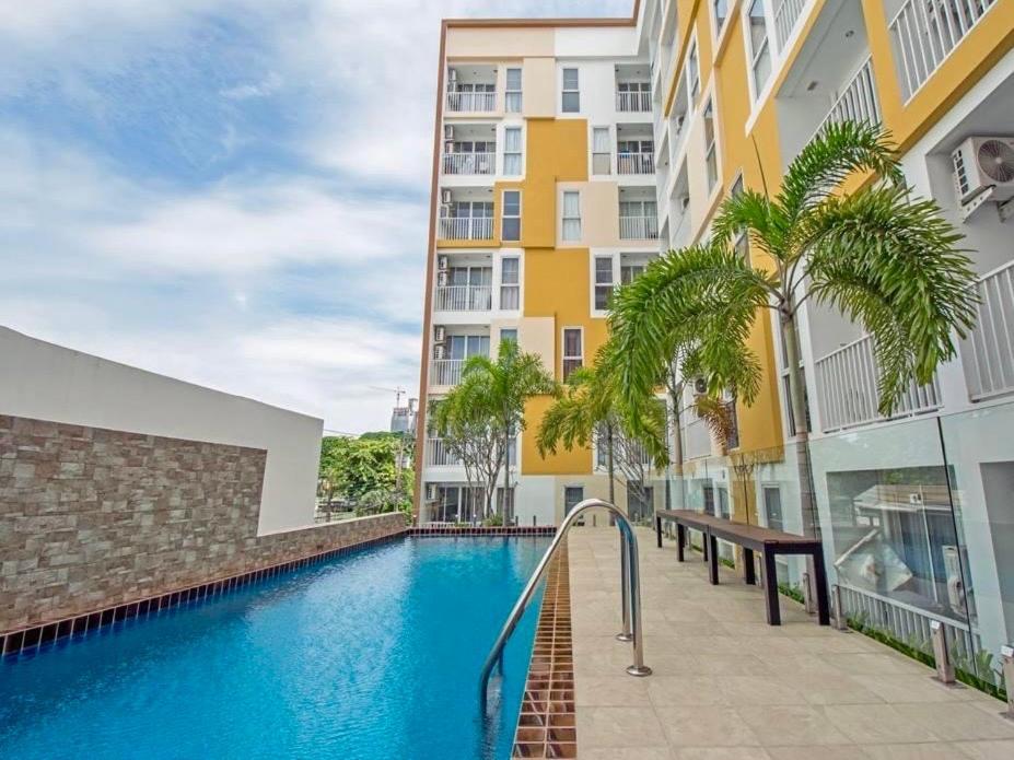Town Sukhumvit 71 Apartment Bangkok Ngoại thất bức ảnh