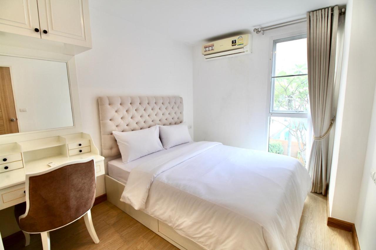 Town Sukhumvit 71 Apartment Bangkok Ngoại thất bức ảnh