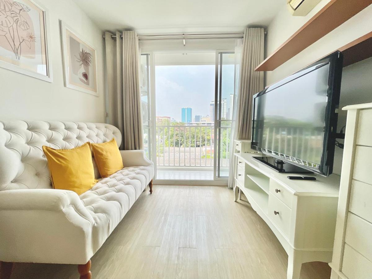 Town Sukhumvit 71 Apartment Bangkok Ngoại thất bức ảnh