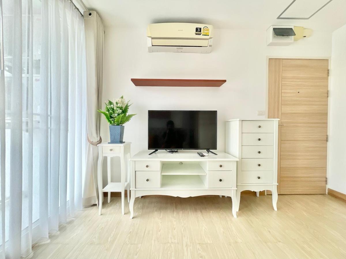 Town Sukhumvit 71 Apartment Bangkok Ngoại thất bức ảnh