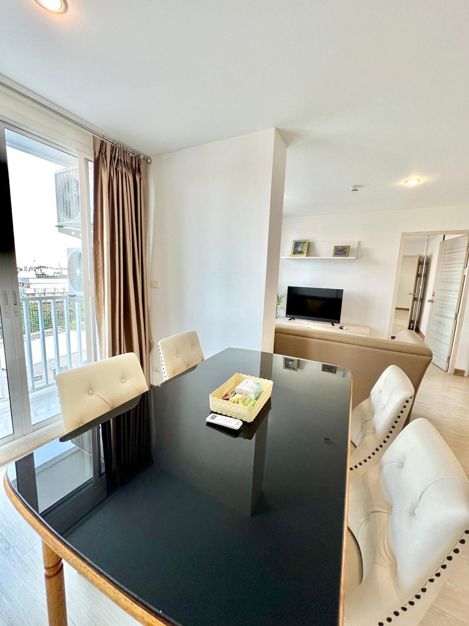 Town Sukhumvit 71 Apartment Bangkok Ngoại thất bức ảnh