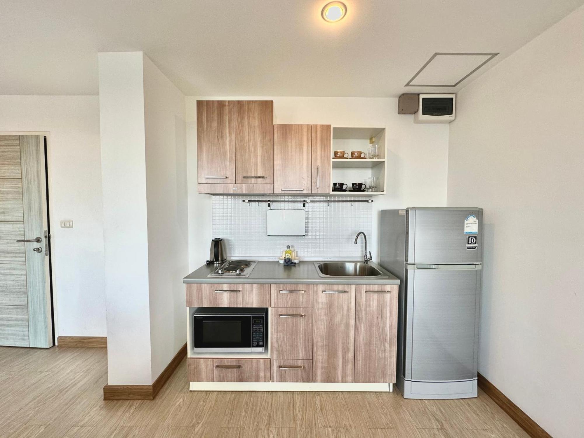 Town Sukhumvit 71 Apartment Bangkok Ngoại thất bức ảnh