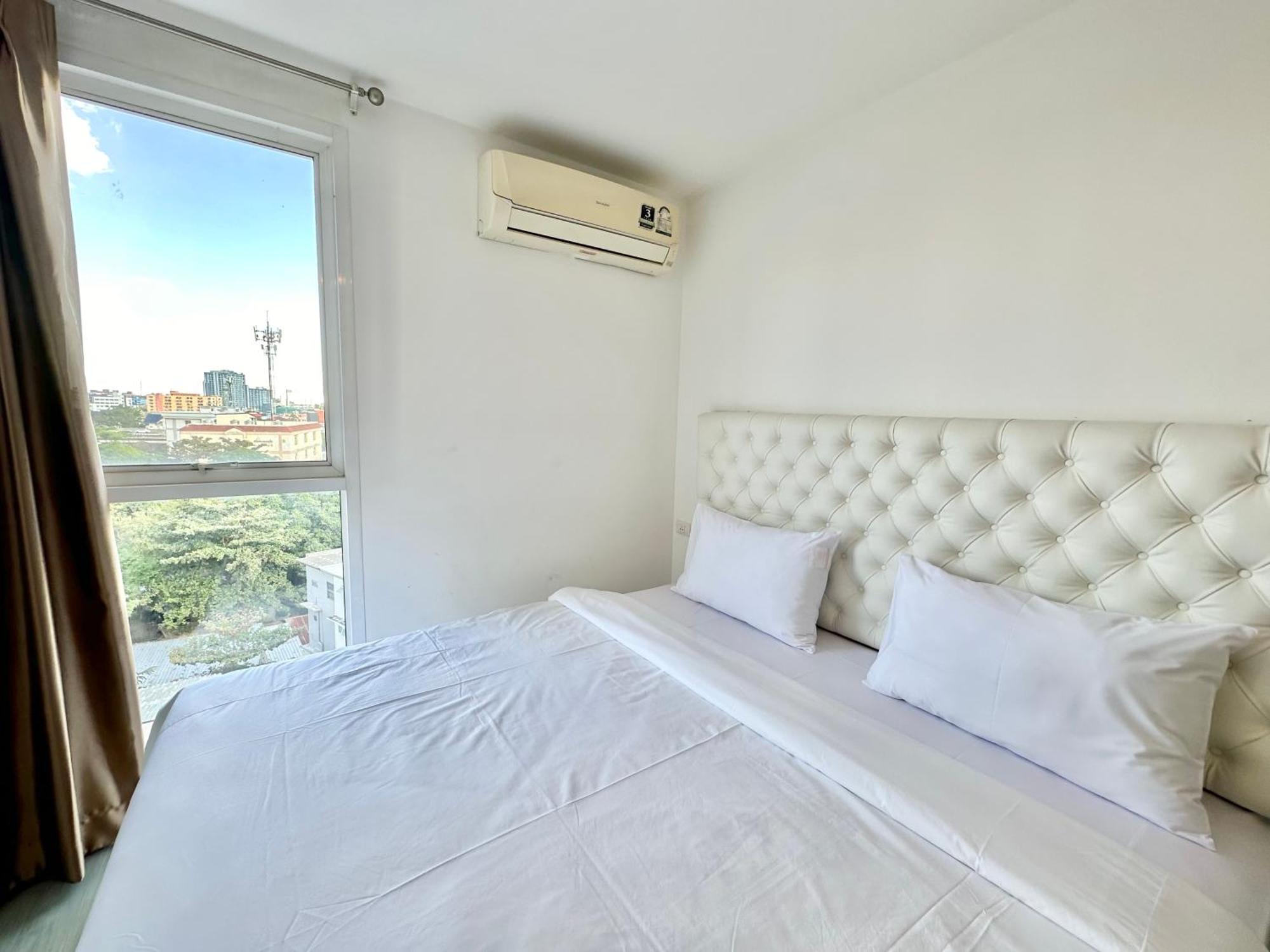 Town Sukhumvit 71 Apartment Bangkok Ngoại thất bức ảnh