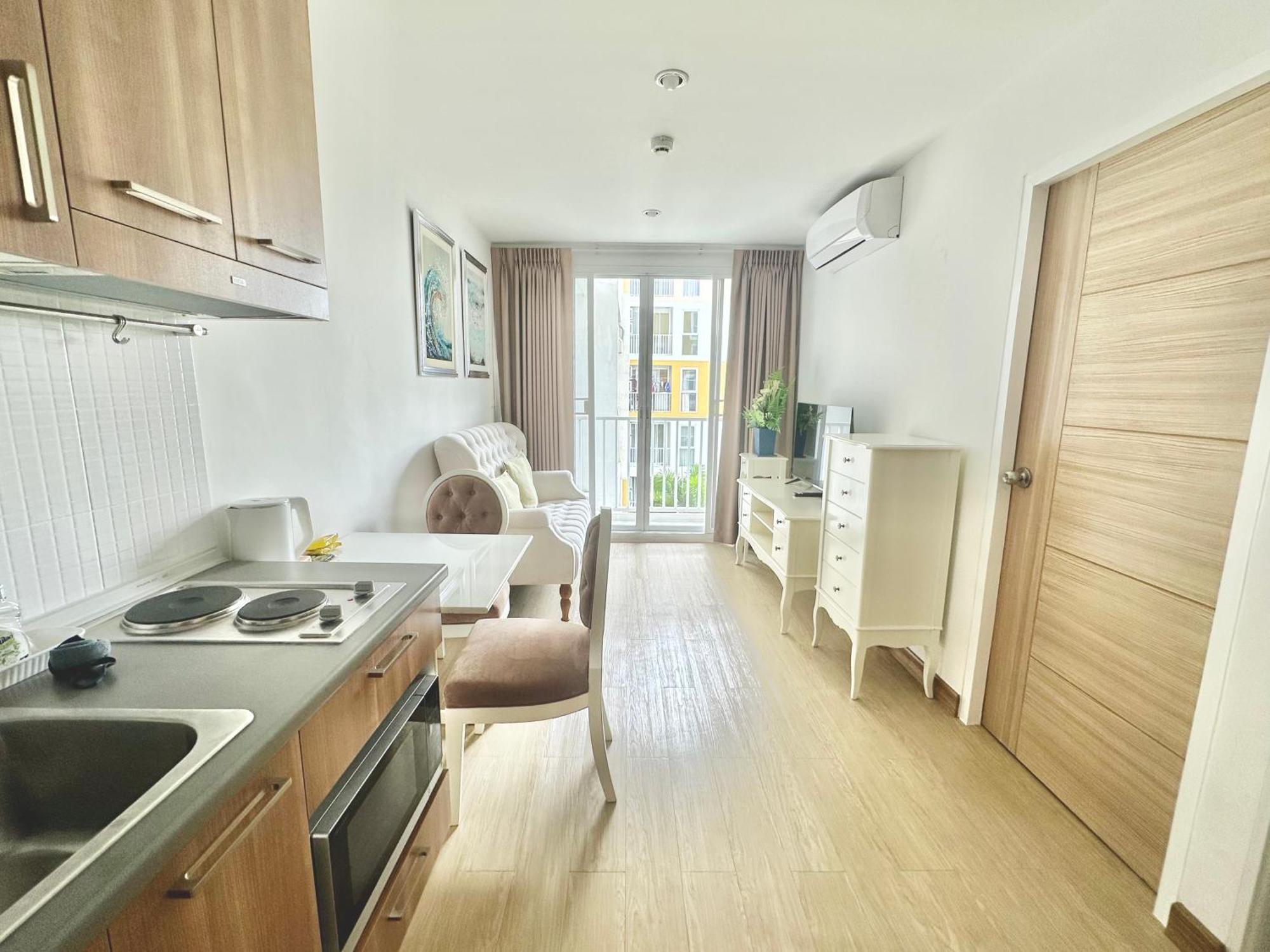 Town Sukhumvit 71 Apartment Bangkok Ngoại thất bức ảnh