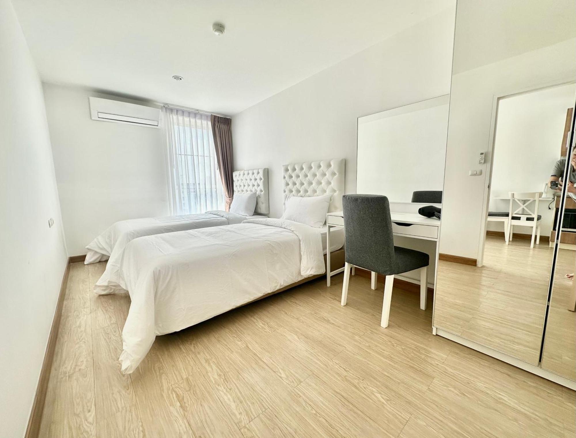 Town Sukhumvit 71 Apartment Bangkok Ngoại thất bức ảnh